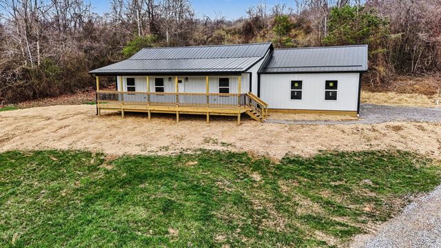 28430 Hide A Way Hills Road, Sugar Grove, OH 43155