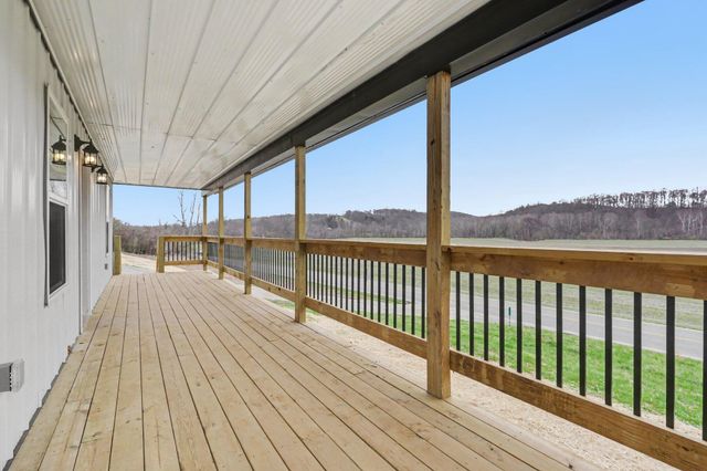 28430 Hide A Way Hills Road, Sugar Grove, OH 43155