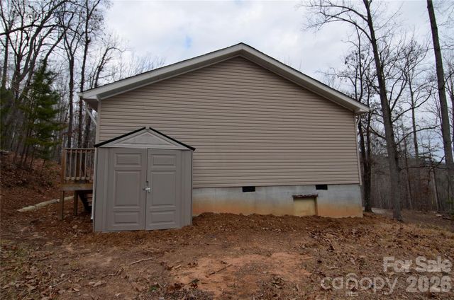 73 Walton Place Drive, Marion, NC 28752