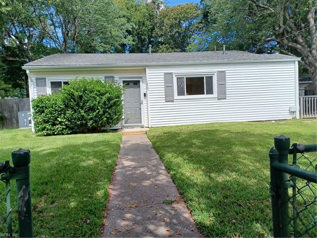 1403 Salton DR, Chesapeake, VA 23325