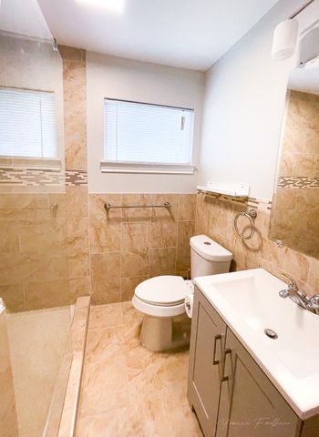 722 E Strong Parkway, Grand Prairie, TX 75050