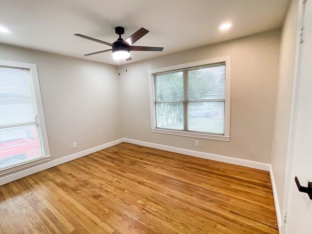 722 E Strong Parkway, Grand Prairie, TX 75050