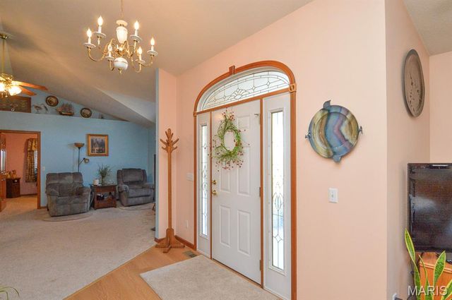 13790 State Route 143, Pocahontas, IL 62275