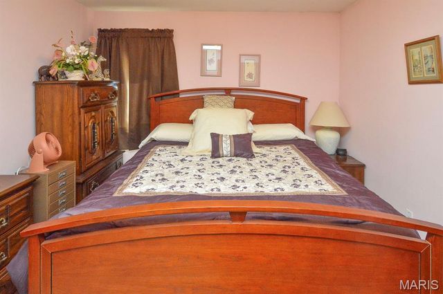 13790 State Route 143, Pocahontas, IL 62275