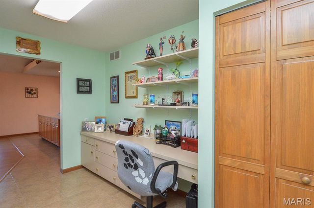 13790 State Route 143, Pocahontas, IL 62275