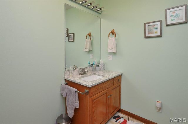 13790 State Route 143, Pocahontas, IL 62275