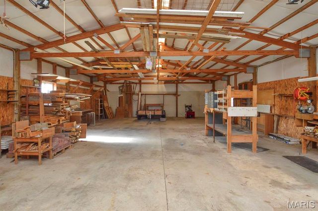 13790 State Route 143, Pocahontas, IL 62275