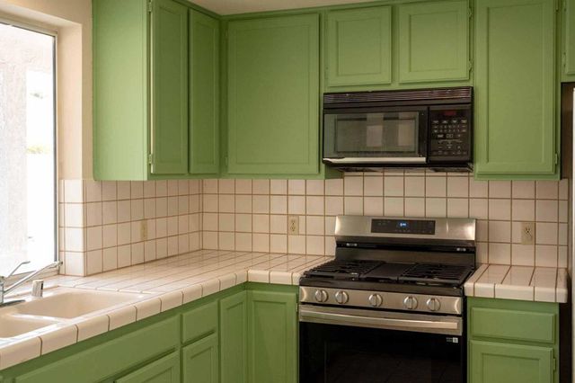 9673 Vista Del Valle, Desert Hot Springs, CA 92240