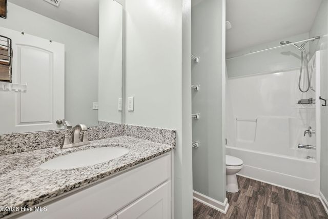881 Ashbury Lane, Ayden, NC 28513