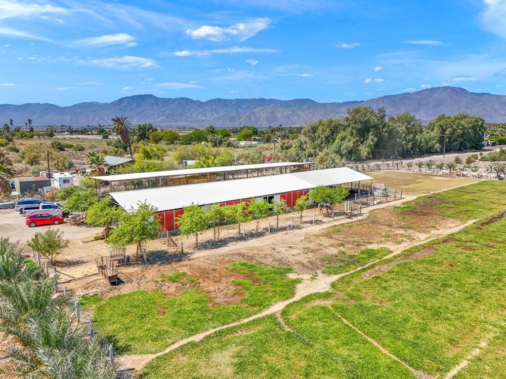 Image 15 of property listing at 88161 Airport Boulevard, Thermal, CA 92274