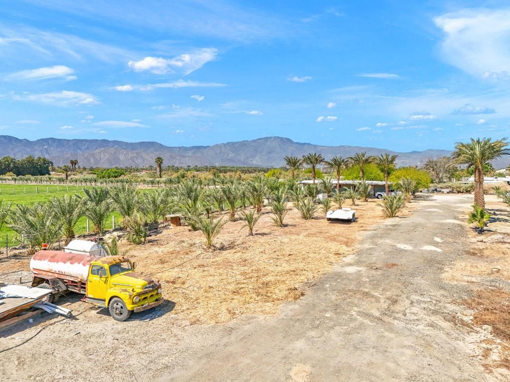 Image 17 of property listing at 88161 Airport Boulevard, Thermal, CA 92274