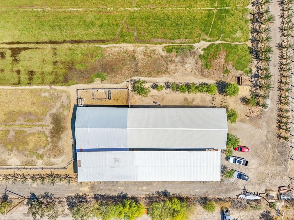 Image 22 of property listing at 88161 Airport Boulevard, Thermal, CA 92274
