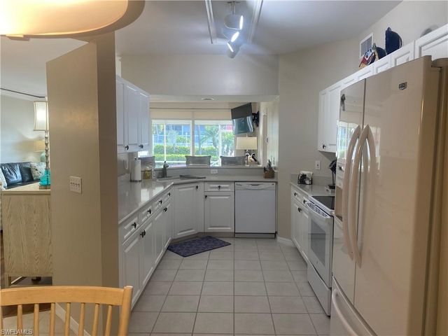295 Waterside CIR 1-102, Marco Island, FL 34145