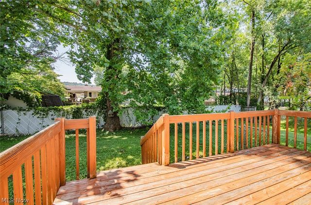 318 Greenwood Drive, Williamstown, WV 26187