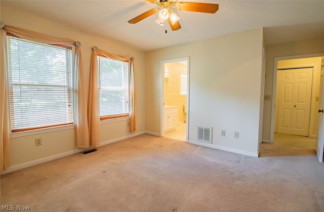 318 Greenwood Drive, Williamstown, WV 26187