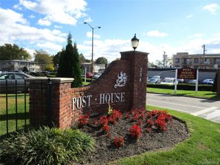324 Post Avenue 6H, Westbury, NY 11590
