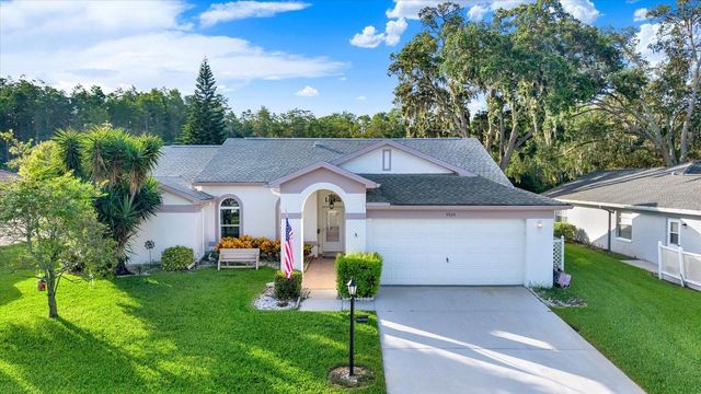 5924 WILLOW CREEK COURT, New Port Richey, FL 34655