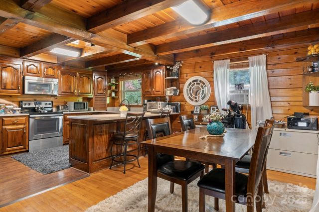 61 Honeycutt Lane, Nebo, NC 28761