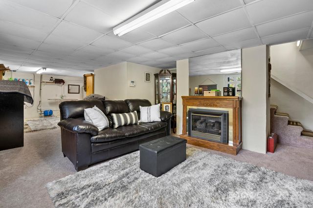 61 Honeycutt Lane, Nebo, NC 28761