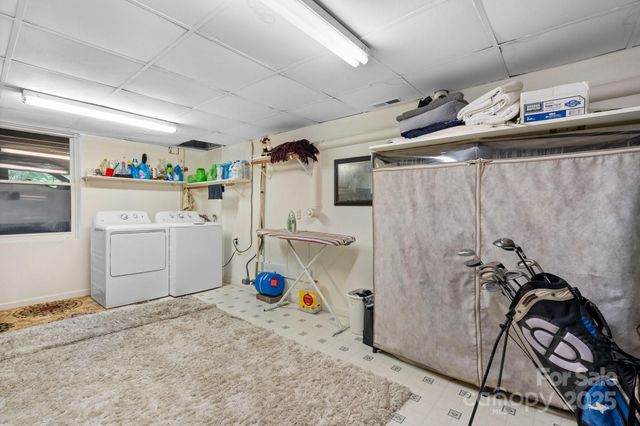 61 Honeycutt Lane, Nebo, NC 28761