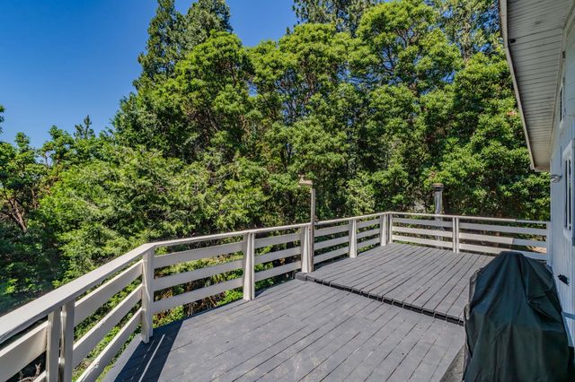 15853 Schaefer Ranch Rd, Pioneer, CA 95666