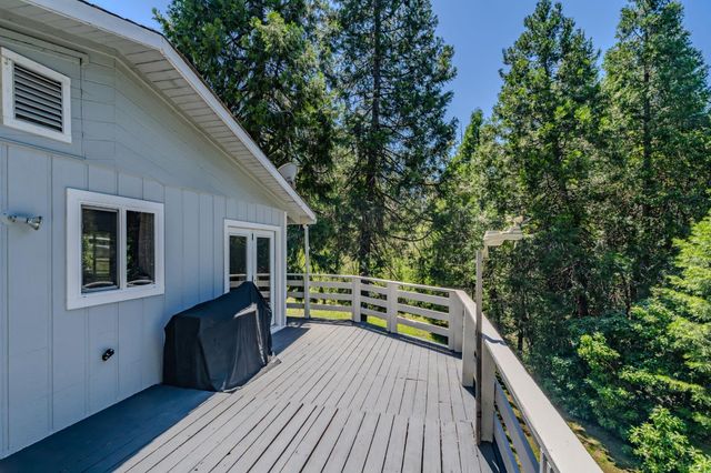 15853 Schaefer Ranch Rd, Pioneer, CA 95666