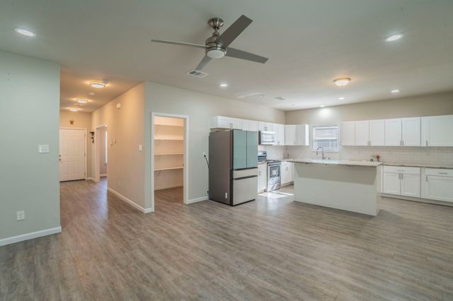 2407 Lee Avenue, Fort Worth, TX 76164