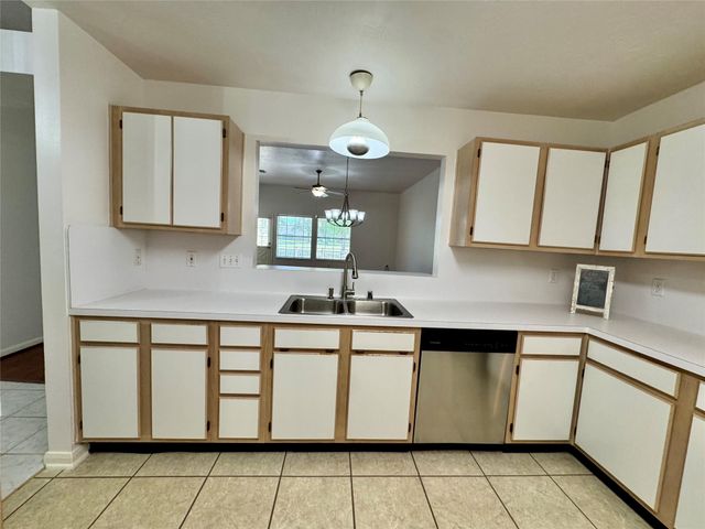3618 Teakwood Lane, Pearland, TX 77584