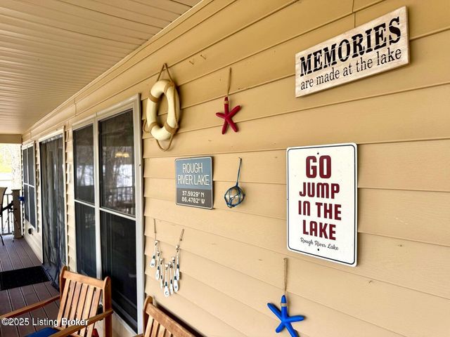 525 N Riverbend Rd, Leitchfield, KY 42754