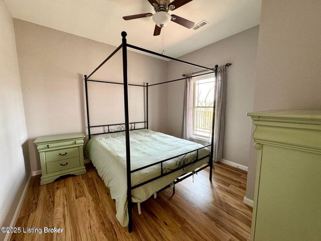 525 N Riverbend Rd, Leitchfield, KY 42754