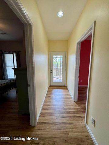 525 N Riverbend Rd, Leitchfield, KY 42754