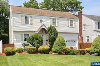 64 Lunn Avenue, Bergenfield, NJ 07621