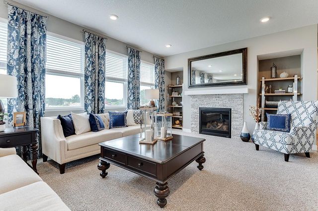 1963 Shady View Court, Shakopee, MN 55379