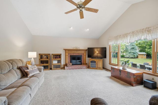 7220 Rolling Meadows Drive, West Chester, OH 45069