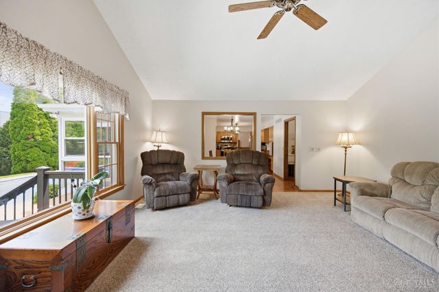 7220 Rolling Meadows Drive, West Chester, OH 45069