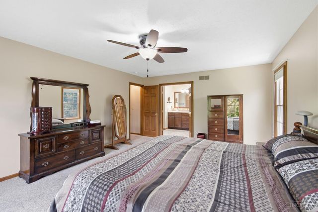 7220 Rolling Meadows Drive, West Chester, OH 45069
