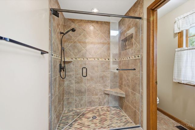7220 Rolling Meadows Drive, West Chester, OH 45069