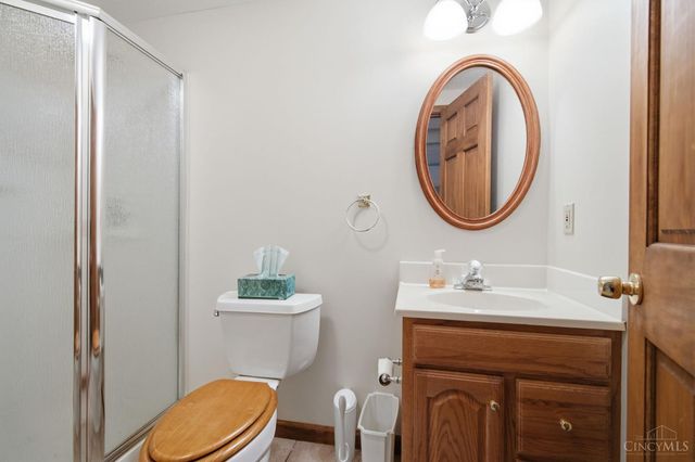 7220 Rolling Meadows Drive, West Chester, OH 45069