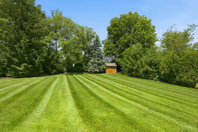 7220 Rolling Meadows Drive, West Chester, OH 45069