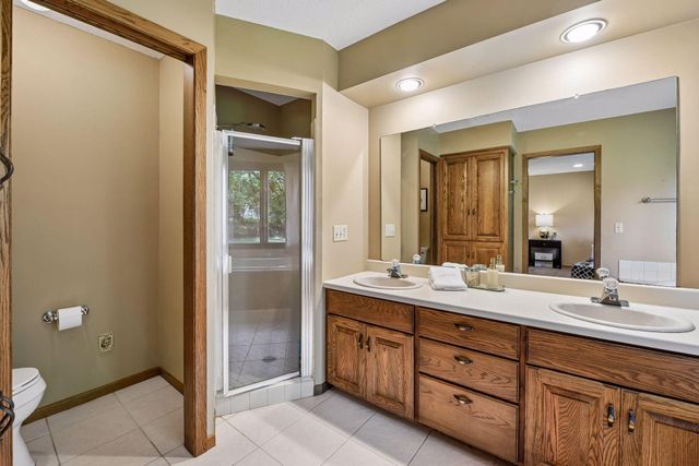 4615 Saddlewood Drive, Minnetonka, MN 55345