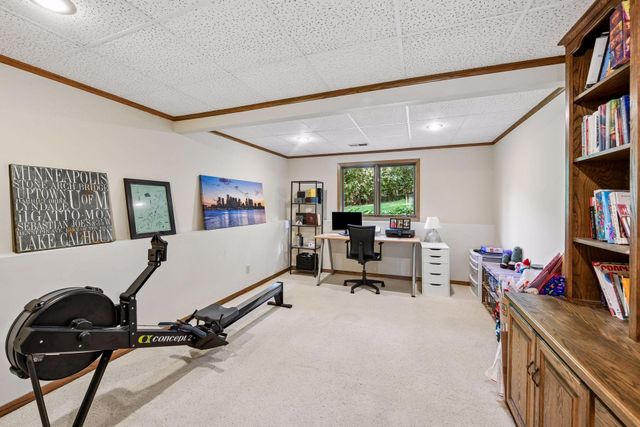 4615 Saddlewood Drive, Minnetonka, MN 55345