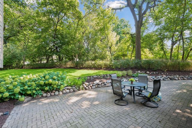 4615 Saddlewood Drive, Minnetonka, MN 55345