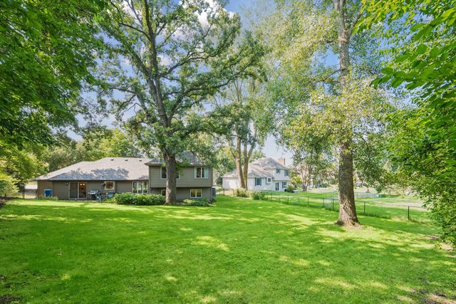 4615 Saddlewood Drive, Minnetonka, MN 55345