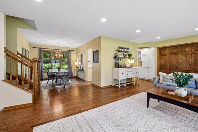 4615 Saddlewood Drive, Minnetonka, MN 55345