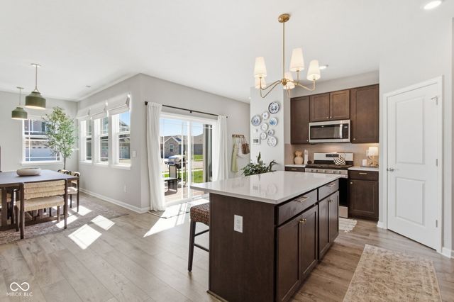 2750 Plano Drive, Whitestown, IN 46075