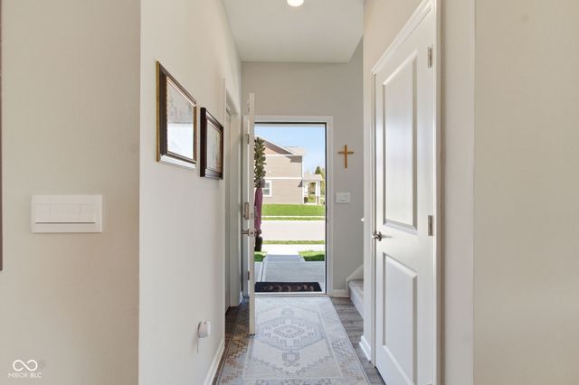 2750 Plano Drive, Whitestown, IN 46075