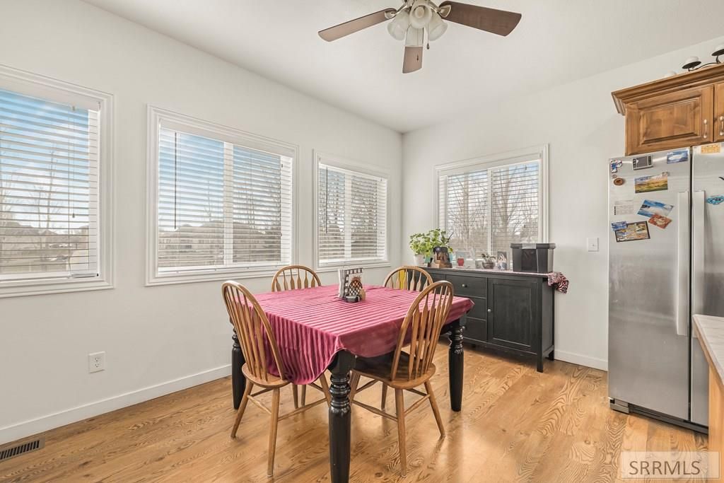 Image 10 of property listing at 3708 E 337 N, Rigby, ID 83442