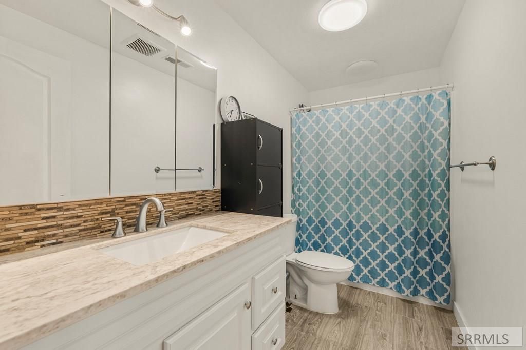 Image 23 of property listing at 3708 E 337 N, Rigby, ID 83442