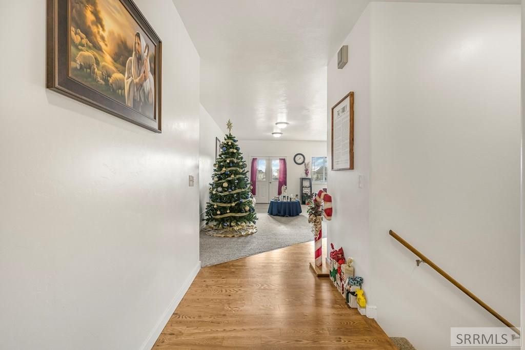 Image 3 of property listing at 3708 E 337 N, Rigby, ID 83442