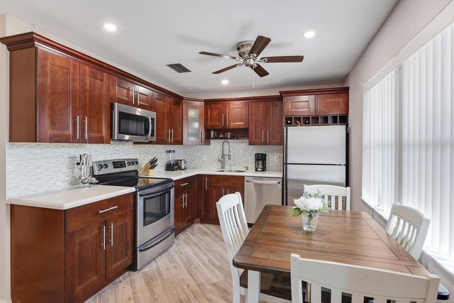 1630 Palmland Drive, Boynton Beach, FL 33436